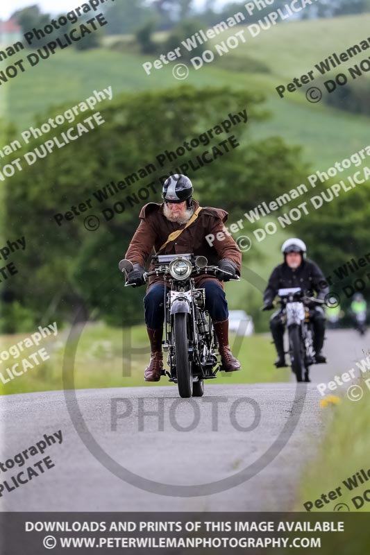 Vintage motorcycle club;eventdigitalimages;no limits trackdays;peter wileman photography;vintage motocycles;vmcc banbury run photographs